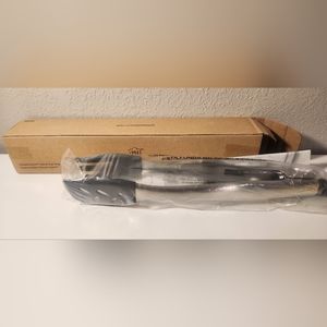 New Princess House Grab and Grip Tongs